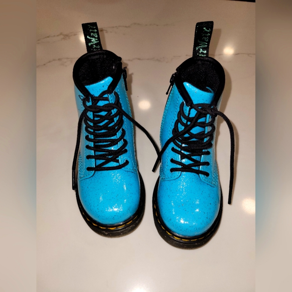 Dr. Martens Kids Bright Blue Glitter Lace-Up Boots